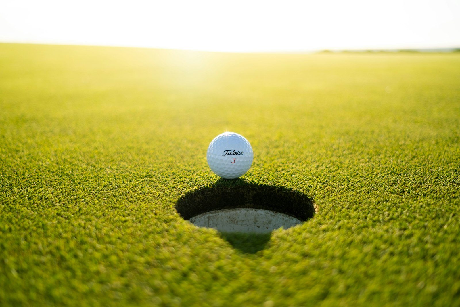 Campo de golf junto a los departamentos en venta en Cancún