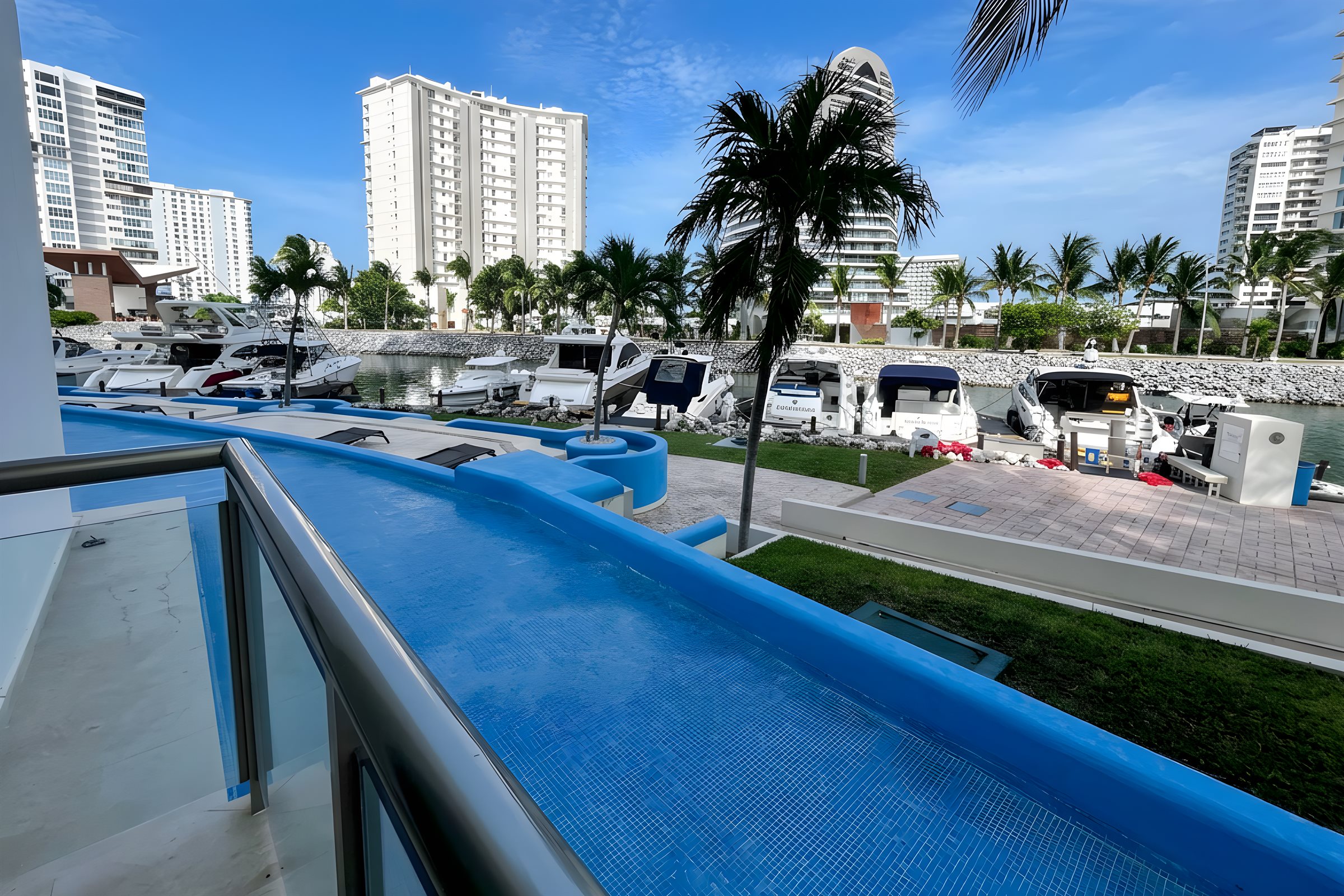Departamento en renta Puerto Cancún Maioris Marina Residences departamento 76