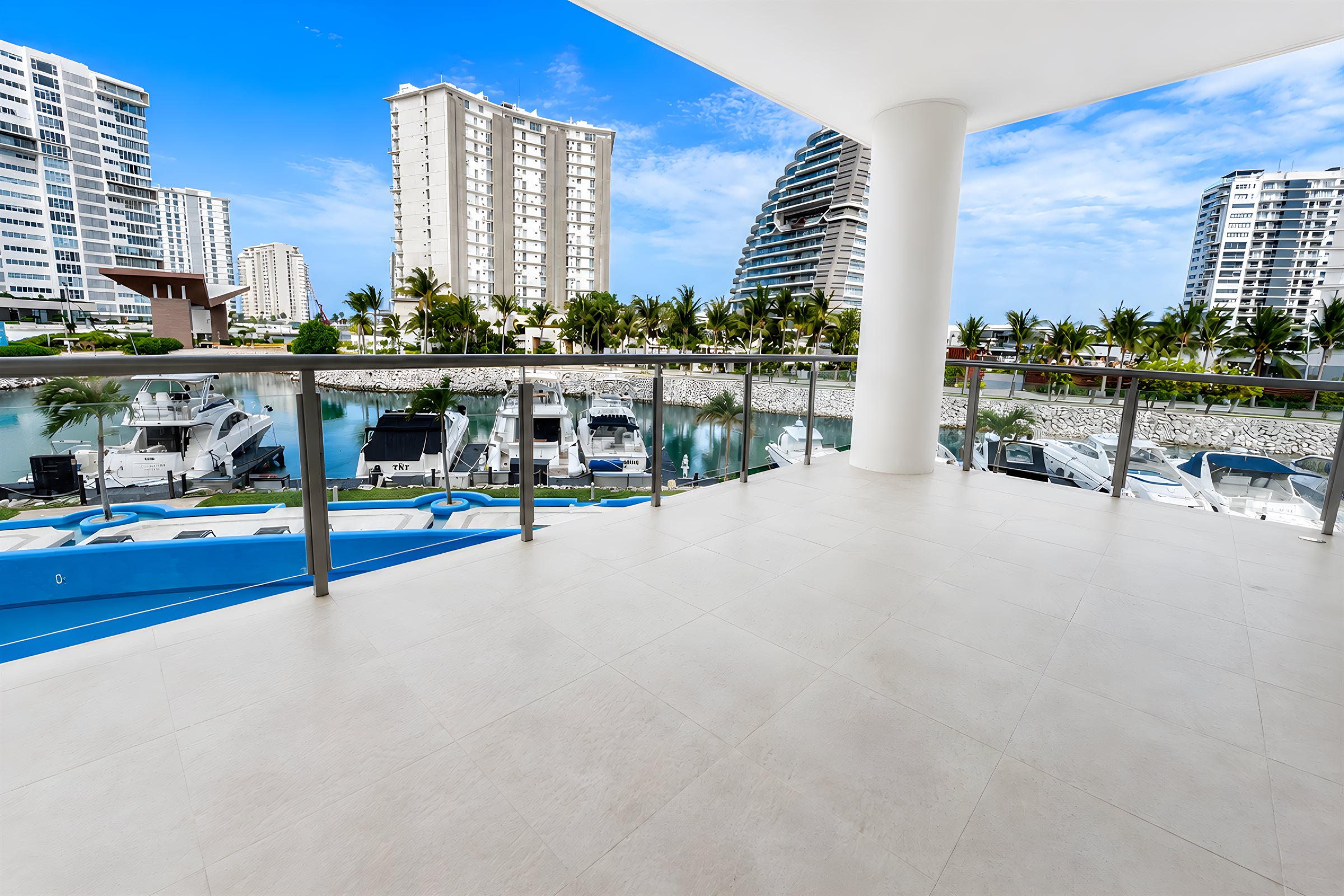 Departamento en renta Puerto Cancún Maioris Marina Residences departamento 57